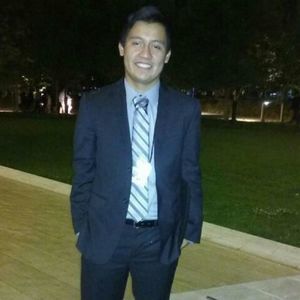 Meet your Posher, Cesar